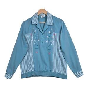 Vintage Regal Embroidered Top S Teal Striped Floral Bee Pullover Made USA
